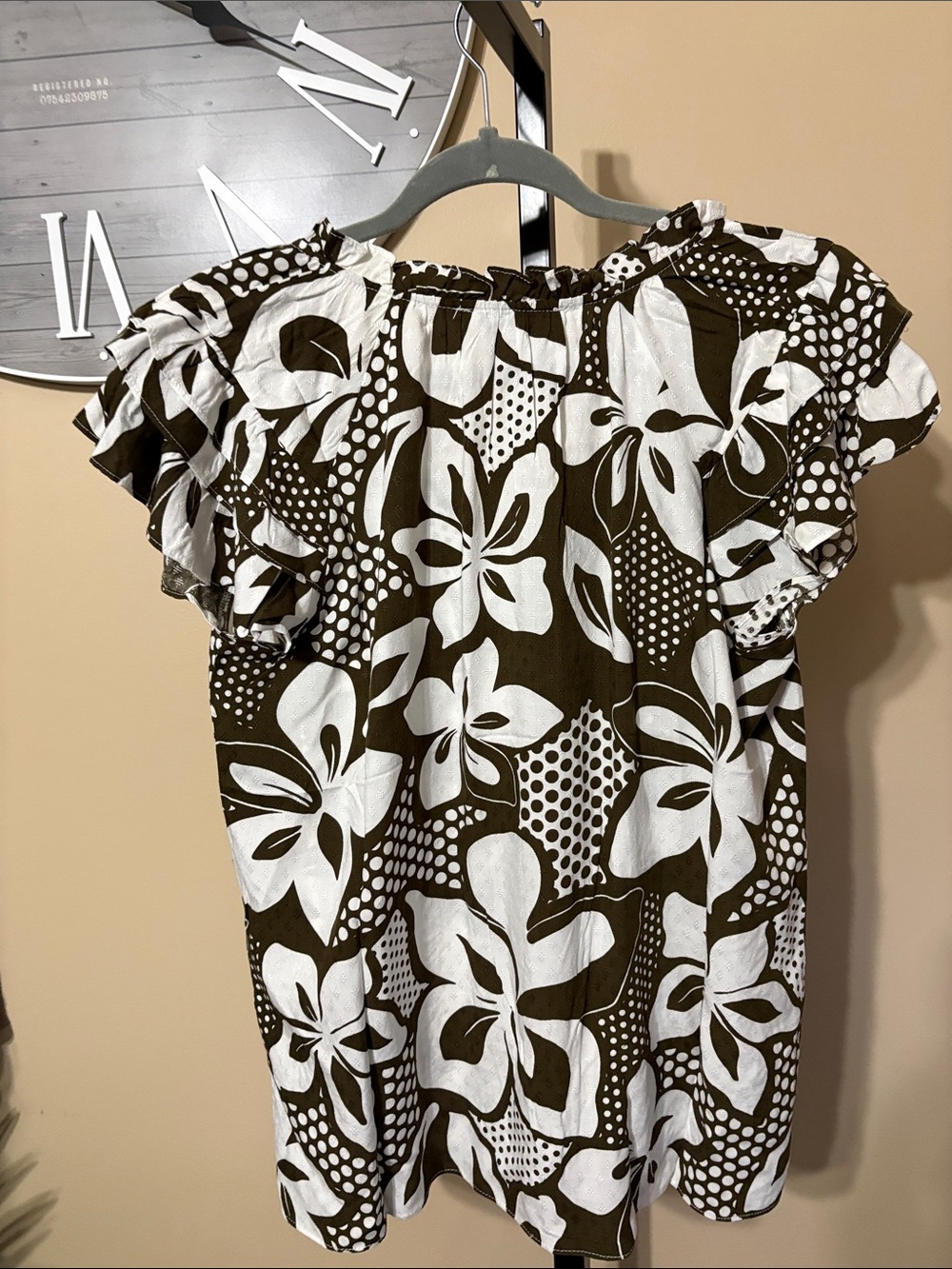 049 NWT Rose & Olive Brown Floral Tie-Front Blouse - Picture 8 of 13